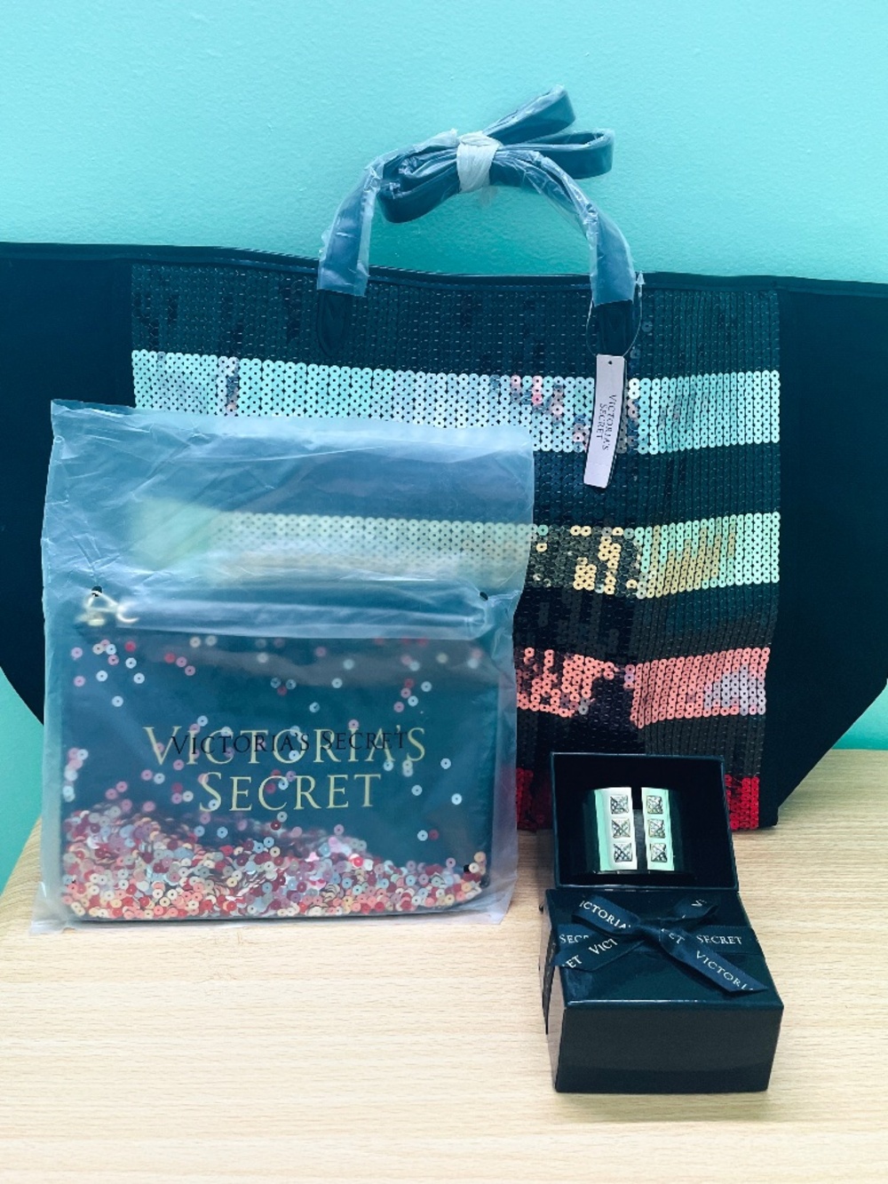 NWT Victoria's Secret Bling Sequin Stripe Tote Bag Pouch & Gold Cuff Set